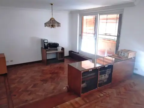 Departamento en Venta en Flores, USD 179.000