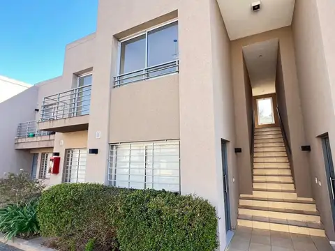 Departamento en Alquiler en El Sol, $ 750.000