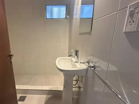 Depto Tipo Casa 4 ambientes con 1 baño