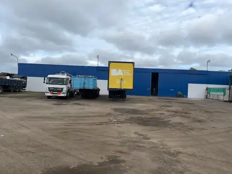 Galpon en Venta en Berazategui, USD 111.111