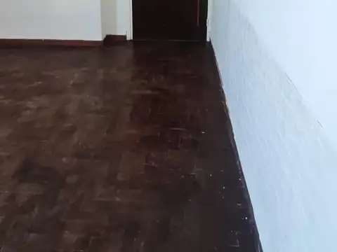 Departamento de 18 m² con 1 Ambiente Recientemente Reacondicionado en La Paternal