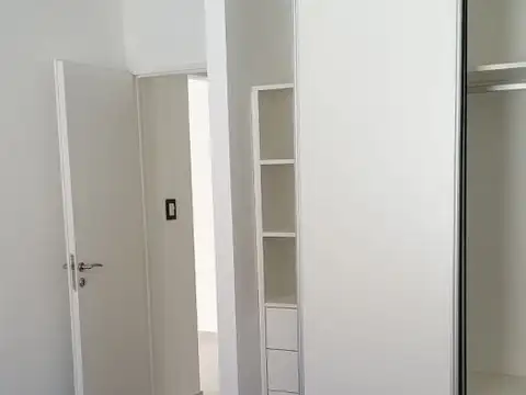 Depto Tipo Casa en Venta al Este