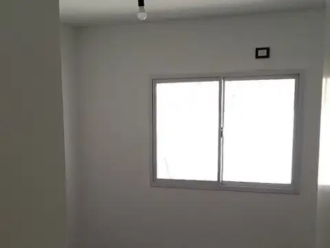 Depto Tipo Casa en Venta 4 años