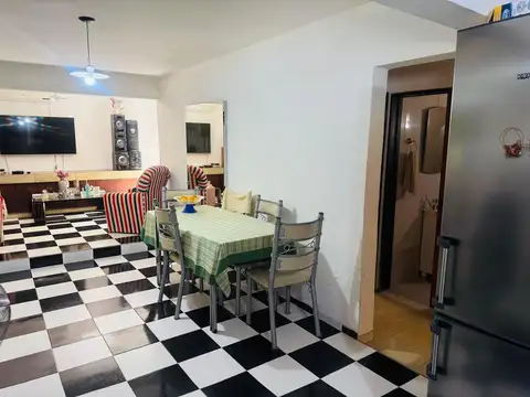Depto Tipo Casa en Venta en Temperley, USD 53.900