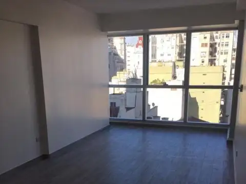 Esmeralda 900, Piso 11