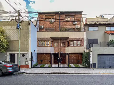 Casa 5 ambientes con 3 baños