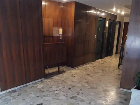 Charcas 2700, Piso 2