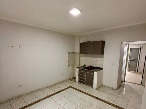 Av. 25 de mayo 1300