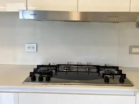 Casa en Alquiler con 1 cochera