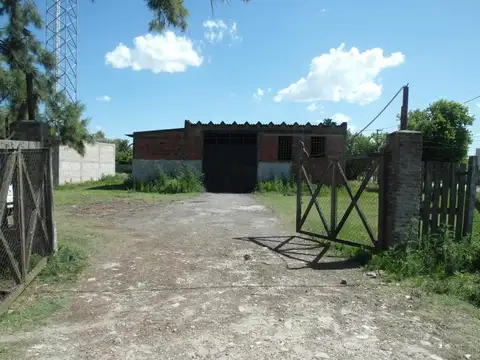 Ruta 11   e/  600 y 601