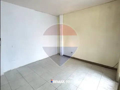 Casa 5 ambientes con 1 baño