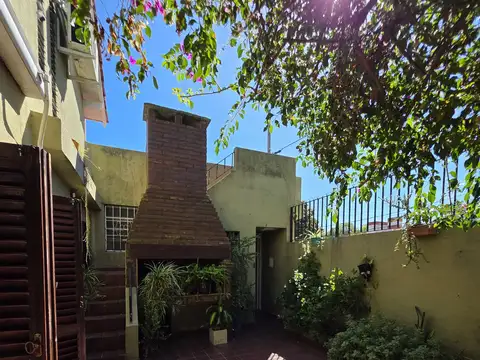 Casa En Venta en Barrio Banco Provincia