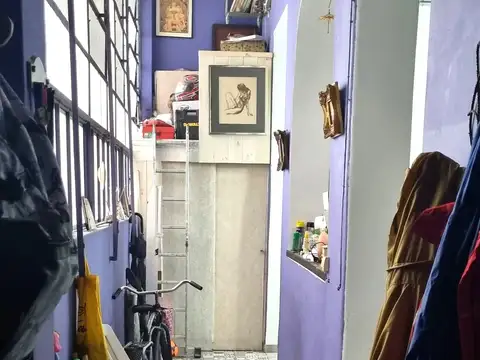 Depto Tipo Casa en Venta en Chacarita, USD 140.000