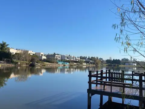 Casa en Venta al Oeste