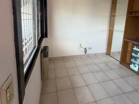 Departamento en Alquiler en Morón, $ 580.000