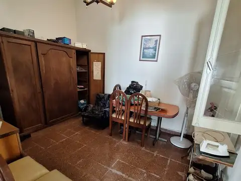Caseros 2558