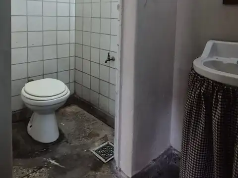 Local en Alquiler en Caseros, $ 800.000