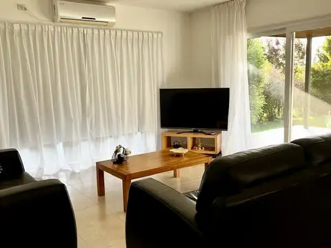Casa en Venta en El Mirador Club de Campo, USD 175.000