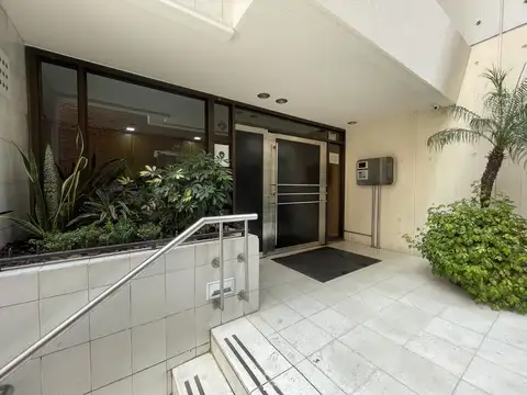 ENTRE RÍOS 443.  PISO 15° DPTO. 04