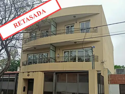 RETASADO   2 Dúplex + Oficina 90 mts. C/ Cocheras