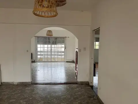 Departamento en Alquiler en Campana, $ 950.000