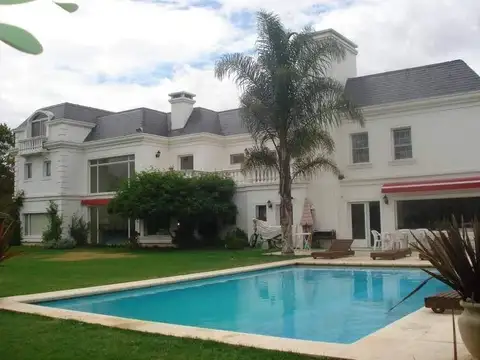 RETASADA, FINANCIACIÓN , VIAJE, EXPECTACULAR CASA COUNTRY SAN DIEGO DOLARES 490000 Y FACILIDADES