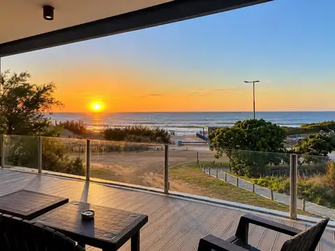Depto frente al mar, piscina privada, sin expensas.Pinamar