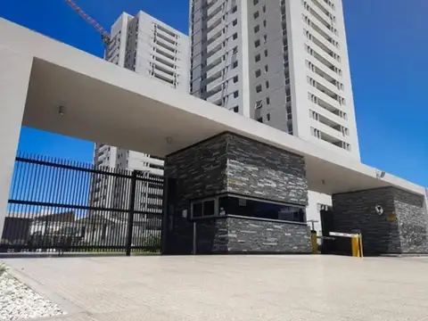 Cochera En Venta En Complejo Cardinales Alto Panorama