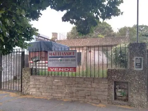 VENTA - CASA a refaccionar o demoler en LOTE de 7,50 x 50. En ZONA RESIDENCIAL. José León Suárez, San Martin, G.B.A. Zona Norte
