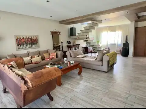 Casa en Alquiler Temporal en Nordelta Las Tipas, USD 4.800