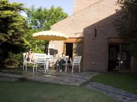 Casa en Pinamar a 40 metros del mar U$S2.800 1er quincena enero