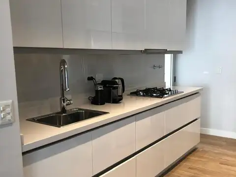 Depto Tipo Casa 4 ambientes con 3 baños