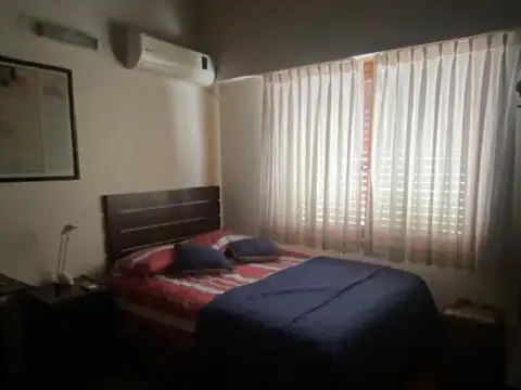 SE VENDE CHALET 200M2 CUBIERTOS EN RAMOS MEJIAS