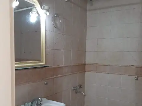 Depto Tipo Casa en Alquiler de 2 dormitorios