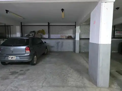 Alquilo Cochera Céntrica en Concepción del Uruguay Entre Ríos