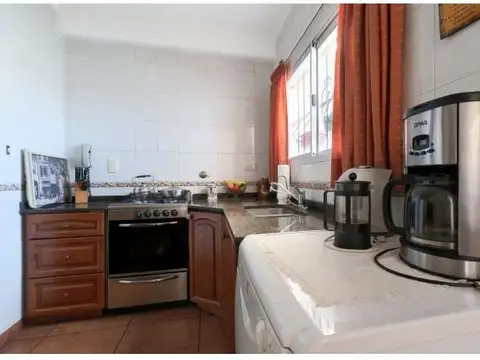 Depto Tipo Casa 5 ambientes con 3 baños