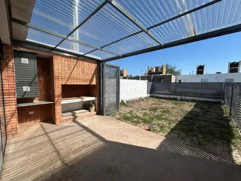 Casa en Alquiler en Chateau Carreras, $ 1.500.000