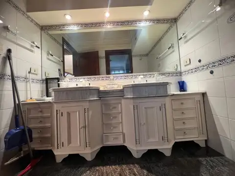 De Los Geranios 6200
