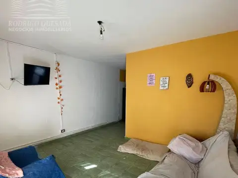 Depto Tipo Casa en Venta con 2 cocheras