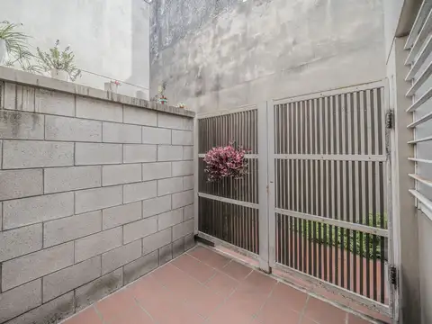 Depto Tipo Casa en Alquiler de 3 ambientes