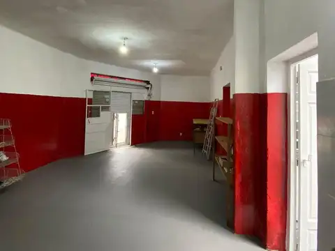 Local en Venta 50 años