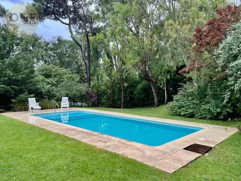 Casa en Alquiler Temporal en Carilo, $ 9.000