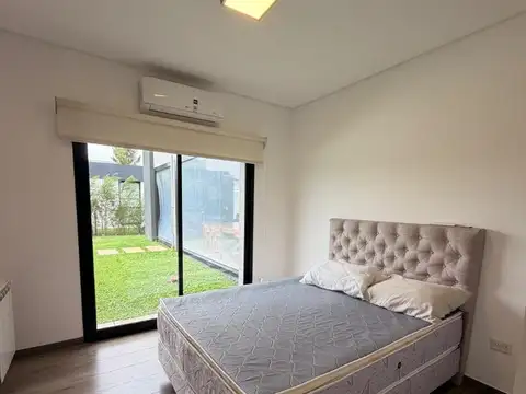 Casa en Alquiler al Norte