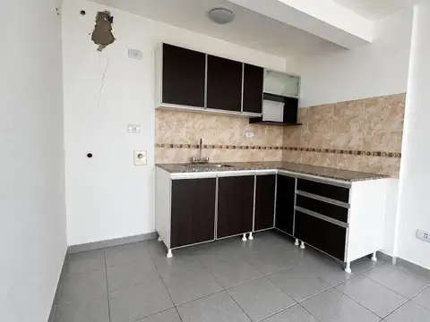 Departamento en Alquiler con 1 cocheras