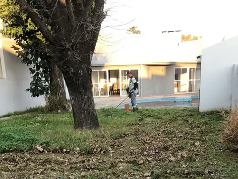 Casa en Venta en San Nicolas de los Arroyos, USD 300.000