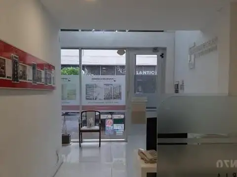 Local en Venta en Centro, USD 270.000