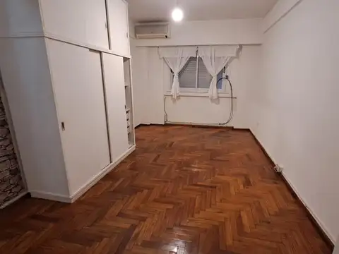 Departamento en Alquiler en Boca, $ 450.000