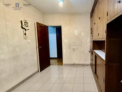 Departamento 5 ambientes con 3 baños