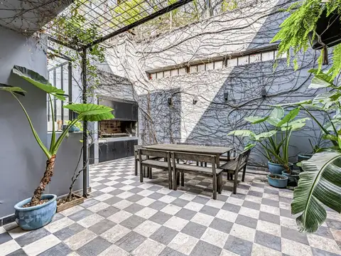 Depto Tipo Casa en Venta de 5 ambientes