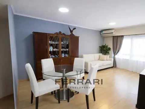 Amplio, cómodo y luminoso depto. 2 dorm. con cocina separad